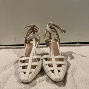 Louise Et Cie Pump
